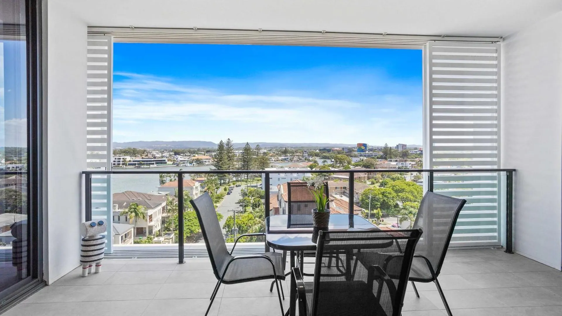 Aparthotel Peninsular Gold Coast